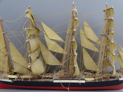 Auktion 349<br>Segelschiff-Modell, H-42 cm, L-75 cm [1]