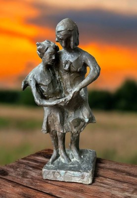 Auktion 362<br>unleserl. signierte Bronze, Junges Paar, H-32 cm [1]