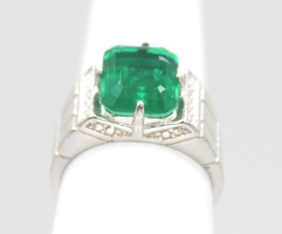 Auktion 350<br>925er Herren-Ring mit behandeltem Smaragd, gedoppelt, 8,1gr, RG 61 [1]