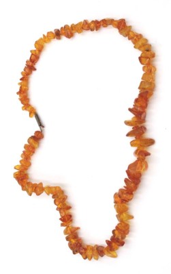 Auktion 350<br>Halskette, Bernstein, Steine im Verlauf, 21,6gr., L-45cm [1]