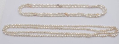Auktion 350<br>2x div. SW-Perlenketten, je endlos gearbeitet [1]