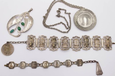 Auktion 350<br>4x div. Modeschmuck, 1x Danmark [1]