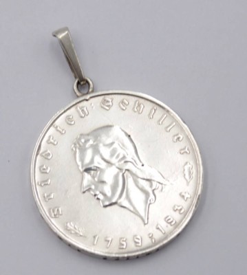 Auktion <br>5 Reichsmark, Schiller, 1934, gehenkelt, 14,2gr., D-3cm [1]