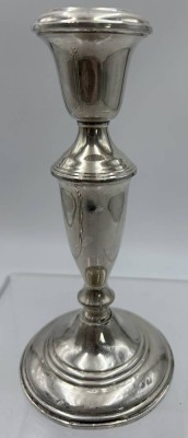Auktion 366<br>Silberleuchter -925-, gefüllt, Gebrauchsspuren, Dellen, H-16,5 cm [1]