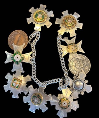 Auktion 350<br>Schützenkette mit 10x Schützenmedeaillen, davon 9x Silber, 1x Bronze, Gesamtgewicht ca. 205 gr., 60/70-er Jahre [1]