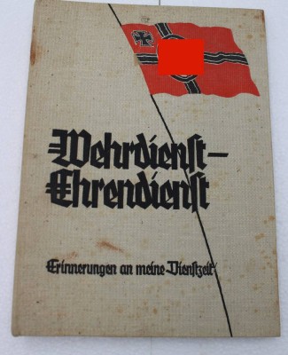 Auktion 350<br>Fotoalbum, Wehrdienst - Ehrendienst Erinnerung an meine Dienstzeit, mit ca. 130 div. Aufnahmen, 2. WK [1]