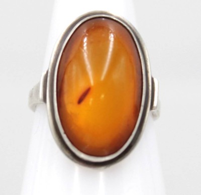 Auktion 350<br>925er Silber-Ring m. Bernstein-Cabochon, 3,7gr., RG 52 [1]