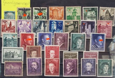 Auktion 350<br>2 Steckkarten mit div. Marken, besetzte Gebiete, Böhmen, Mähren u. Generalgouvernement [1]