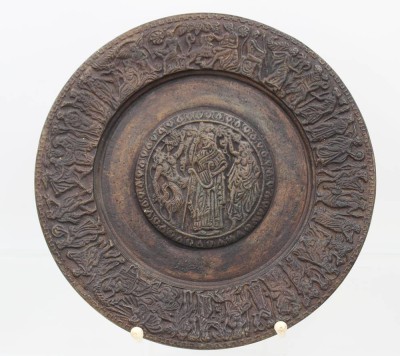 Auktion 355<br>Bronze-Wandteller in antikem Stil, D-24,5cm [1]