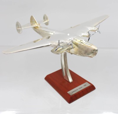 Auktion 350<br>Fugzeugmodell, Silver Classics,. Boing 314 Clipper 1938, ca. B-23cm, orig. Karton [1]