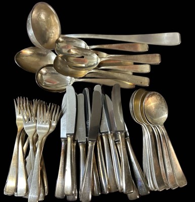 Auktion 350<br>45 tg. versilbertes Besteck 