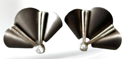 Auktion 350<br>Paar Silber-Ohrstecker mit klaren Stein, 3,1 gr [1]