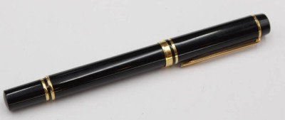 Auktion 351<br>gr. Füller, Watermann France, 750er GG-Feder, leichte Gebrauchsspuren, L-14,5cm [1]