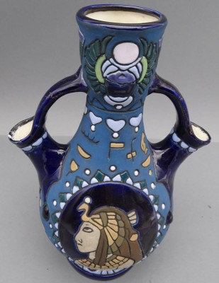 Auktion 351<br>Amphora Majolika Vase, Tschechoslowakei, H-23 cm, B-16 cm [1]