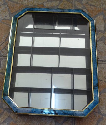 Auktion 351<br>kl. Wand-Sammlervitrine, 40x30 cm, innen verspiegelt [1]