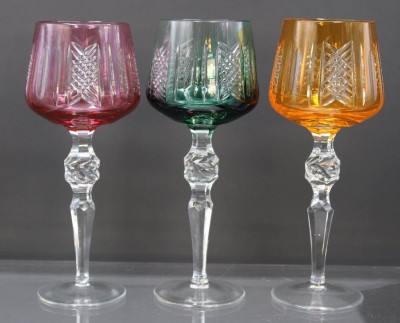 Auktion 351<br>3x Buntglas-Weingläser, Nachtmann, beschliffen, je ca. H-21cm [1]