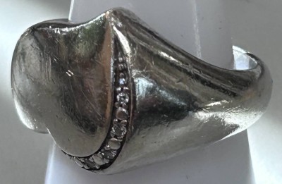 Auktion 371<br>Silberring-925- mit klaren Steinen, RG 55/56, 9,7 gr [1]
