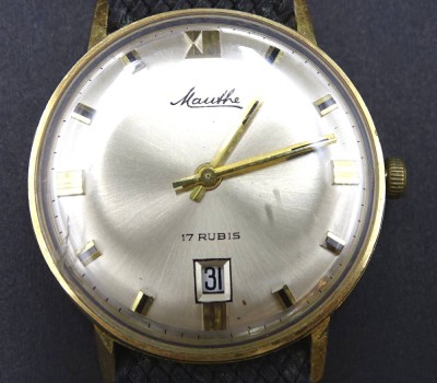 Auktion 352<br>Vintage Herrenarmbanduhr, Mauthe, 17 Rubis, Handaufzug, Werk läuft, Tragespuren, D-3,3cm [1]