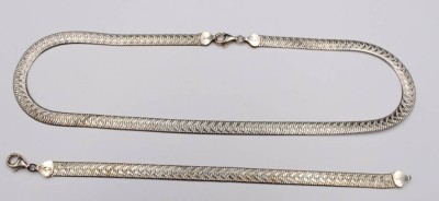 Auktion 352<br>925er Silber-Set, Kette u. Armband, ca. 30,2gr., L-45cm u. L-18cm [1]