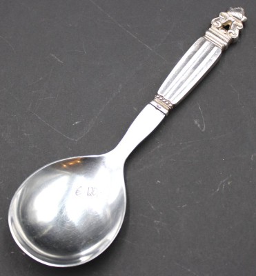 Auktion 352<br>Gemüselöffel, Georg Jensen, Acorn, Sterlinggriff, L-19,8cm [1]