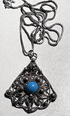 Auktion 369<br>Silber Halskette mit gr. Filigran-Anhänger, 7,9 gr [1]