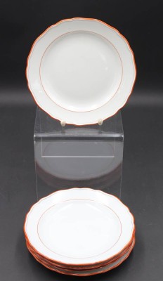 Auktion 352<br>5x Kuchenteller, Meissen Schwertermarke, Koralle,  je 2 Schleifstriche, D-18cm [1]
