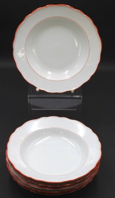 Auktion 352<br>6x tiefe Teller, Meissen Schwertermarke, Koralle, je 2 Schleifstriche, ca. D-23,5cm [1]