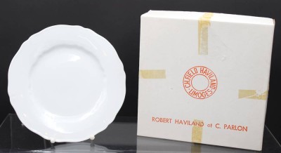 Auktion 370<br>5x Speiseteller, Haviland Limoges, Weißporzellan, orig. Karton, D-24,5cm [1]