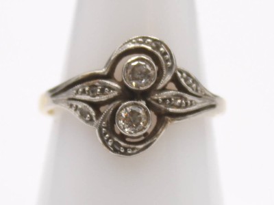 Auktion 352<br>Art-Déco Ring, 750er Gold, Diamantbesatz,  ca. 2,4gr., RG 51 [1]