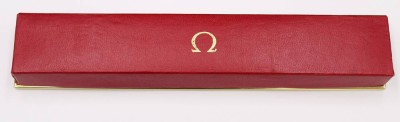 Auktion 352<br>OMEGA-Pappetui, älter. anbei Teilschließe OMEGA [1]