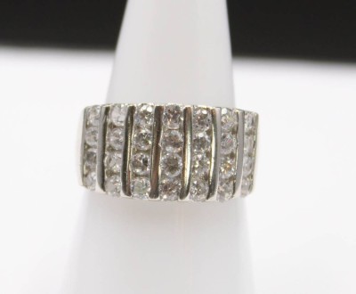 Auktion 352<br>925er Silber-Ring, klare Steine, 6,2gr., RG 58 [1]