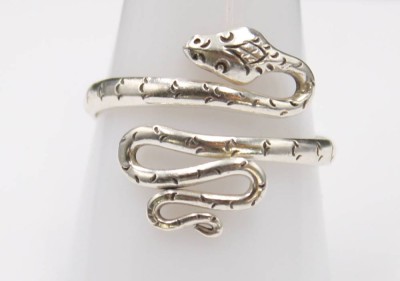 Auktion 352<br>figürlicher 925er Silber-Ring, Schlange, ca. 3gr., RG 64 [1]