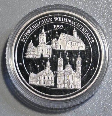 Auktion 352<br>Silbermedaille-999-, Schwäbischer Weihnachtstaler, boxed, 14,9 gr, stempelglanz [1]