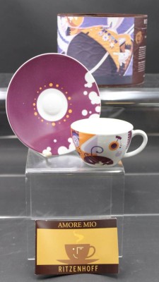 Auktion 357<br>Cappucino-Tasse mit U.T., Ritzenhoff, orig. Karton, ca. H-6cm [1]