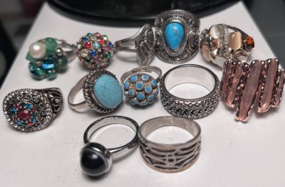 Auktion 353<br>12x div. Modeschmuck-Ringe [1]