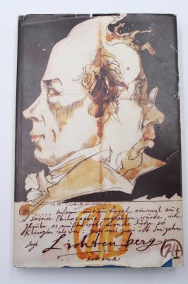 Auktion 357<br>Horst Janssen, Mit Christoph Lichtenberg, innen original Handzeichnung mit Widmung vom 17.4.93, Schutzumschlag mit Läsuren [1]