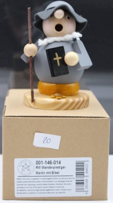 Auktion 353<br>Räuchermännchen, Martin mit Bibel, Volkskunst Zenker Seiffen, ca. H-11cm [1]