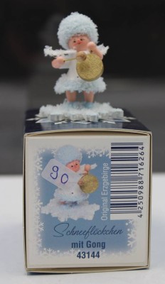 Auktion 353<br>Original Erzgebirge - Kuhnert Schneeflöckchen, mit Gong  . [1]