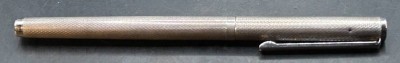 Auktion 353<br>Füllfederhalter, Gehäuse Silber/Metall, Feder Gold-585-, Gebrauchsspuren [1]