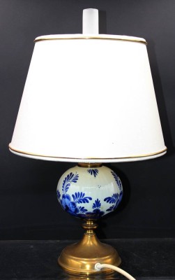 Auktion 353<br>Tischlampe, Delfts Dekor, ca. H-40cm [1]