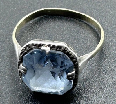 Auktion 353<br>Silberring-935- vergoldet, hellblauer Stein, 3,21 gr., RG 57 [1]