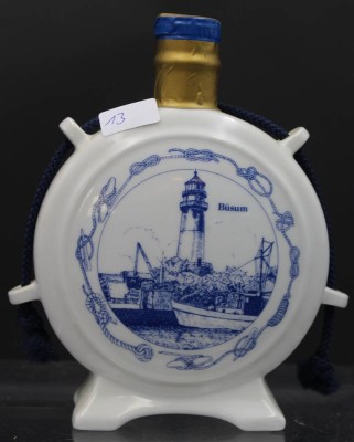 Auktion 353<br>0,35 L Frisen Köm, ungeöffnet, Flasche mit Ansicht Büsum [1]