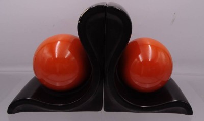 Auktion 355<br>Paar Bücherstützen mit roten Kugeln, H-18 cm, T-14 cm [1]