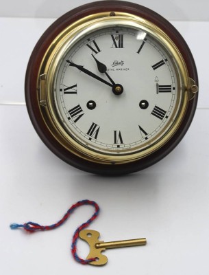 Auktion 355<br>Glasenuhr, Schatz Royal Mariner, guter Zustand, Werk läuft, D-21cm T-12cm [1]