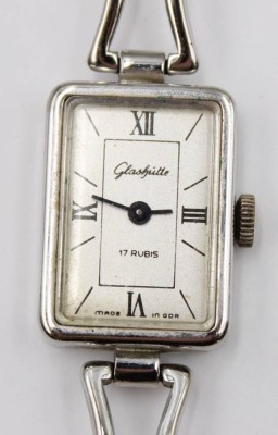 Auktion 355<br>Damenarmbanduhr, Glashütte, Handaufzug, Werk läuft, ca. 2,8 x 1,7cm [1]