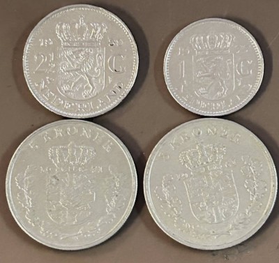 Auktion 366<br>1x 2 1/2 und 1 Gulden Münze  und 2x 5 Kronen Danmark,  alle 60/70 er jaqhre [1]