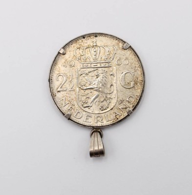 Auktion 356<br>2 1/2 Gulden 1966, Niederlande, gefasst, 16,4gr., D-3,3cm [1]