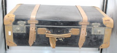 Auktion 356<br>Reisekoffer, älter, ca. 39 x 65 x 20cm [1]
