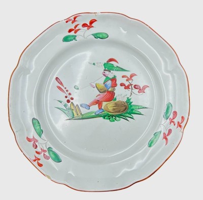 Auktion 375<br>Fayence Teller Islettes/Luneville, Rand minim. Glasurabplatzer, 18 Jhd. D-23 cm [1]
