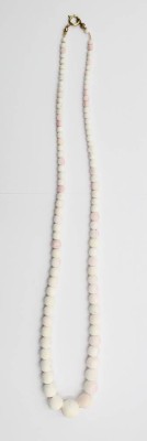 Auktion 356<br>Halskette, wohl Engelshautkoralle, Steine im Verlauf, ca. L-60cm [1]